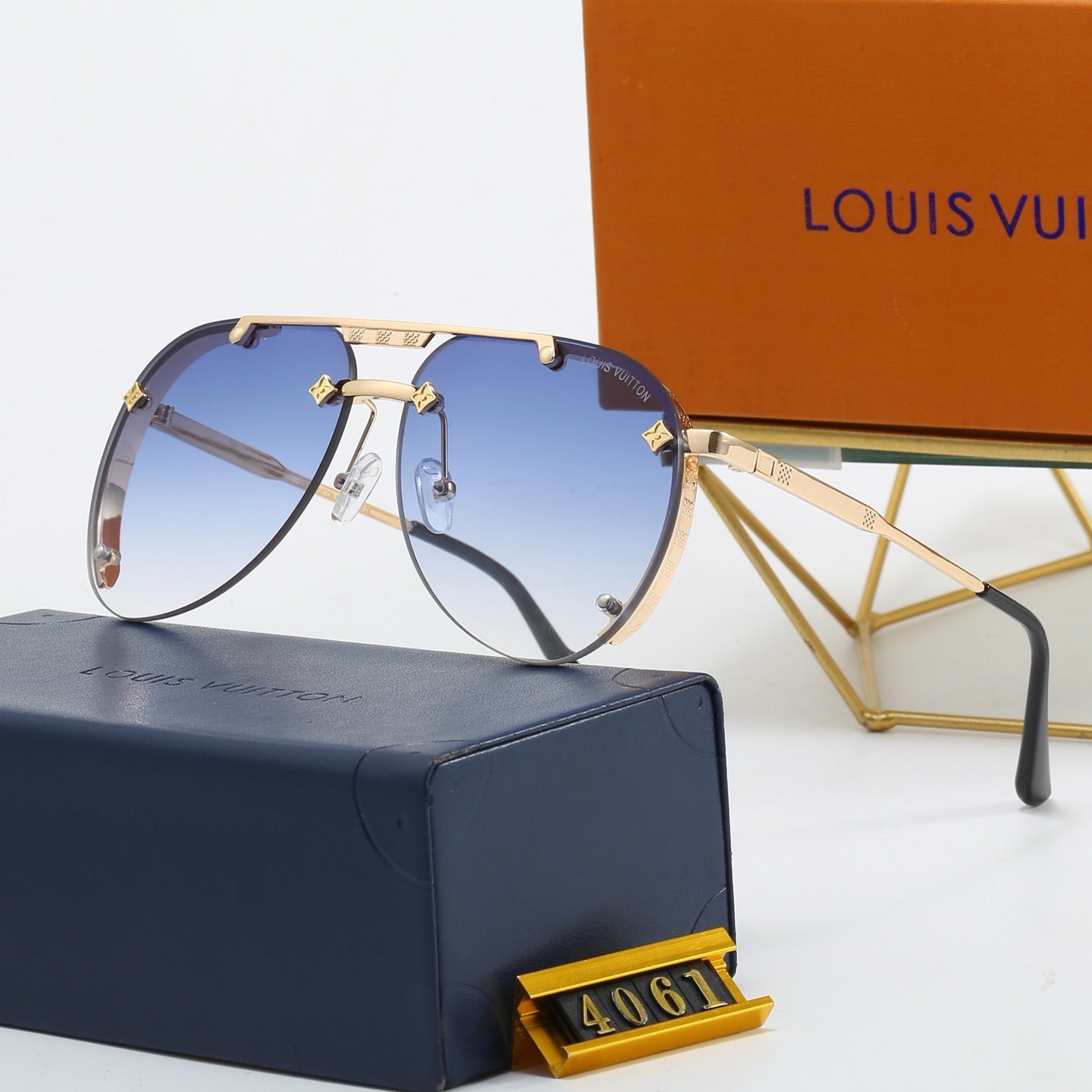 5-Color Fashionable Four-Leaf Clover Sunglasses