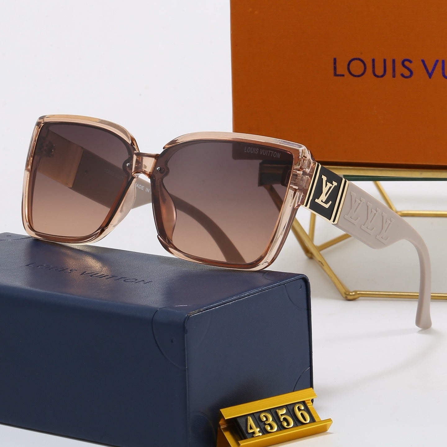 6-Color Stylish Four-Leaf Clover &amp; Letter Sunglasses